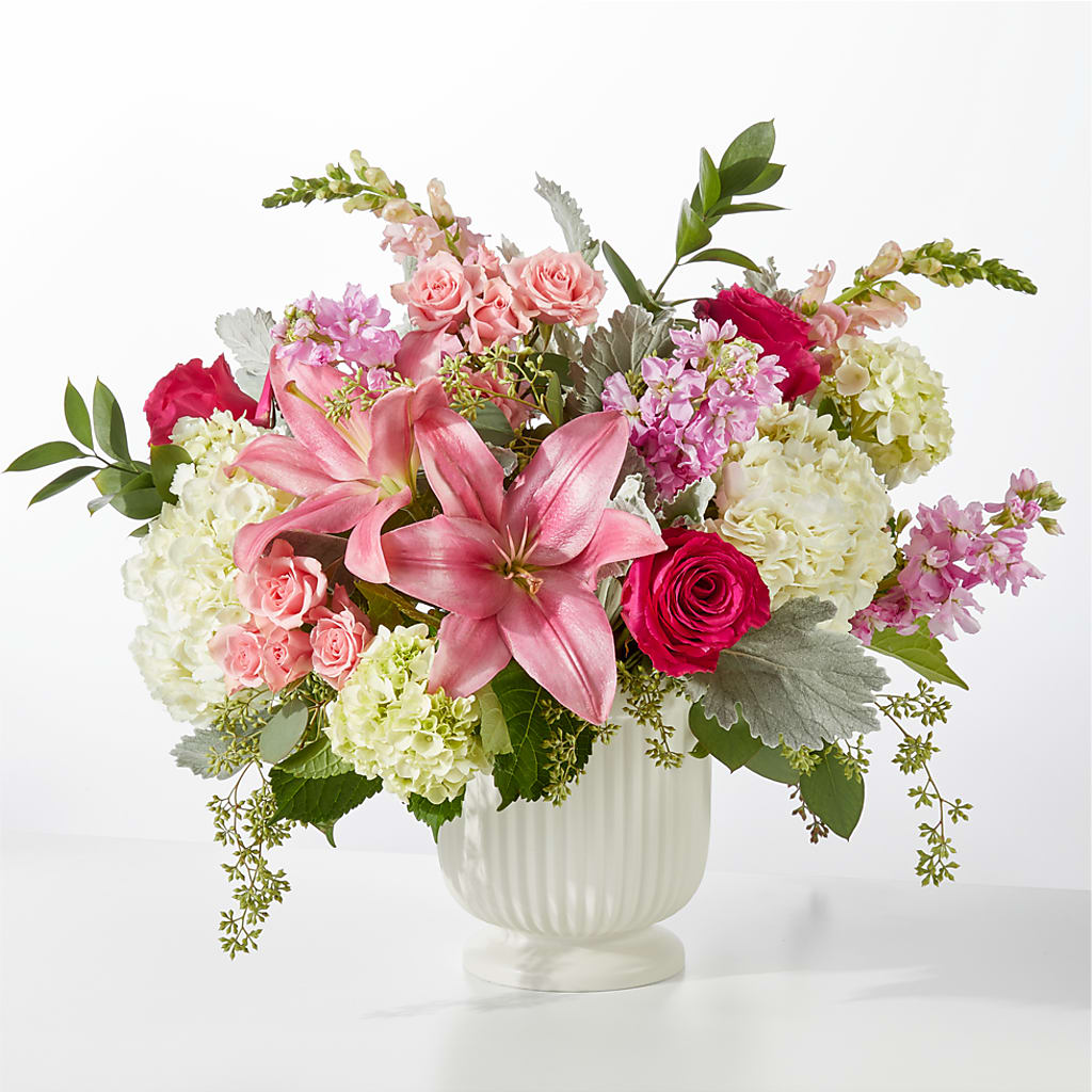 Antique Shopping Bouquet – ALMENDRO'S FLOWER, Kissimmee FL