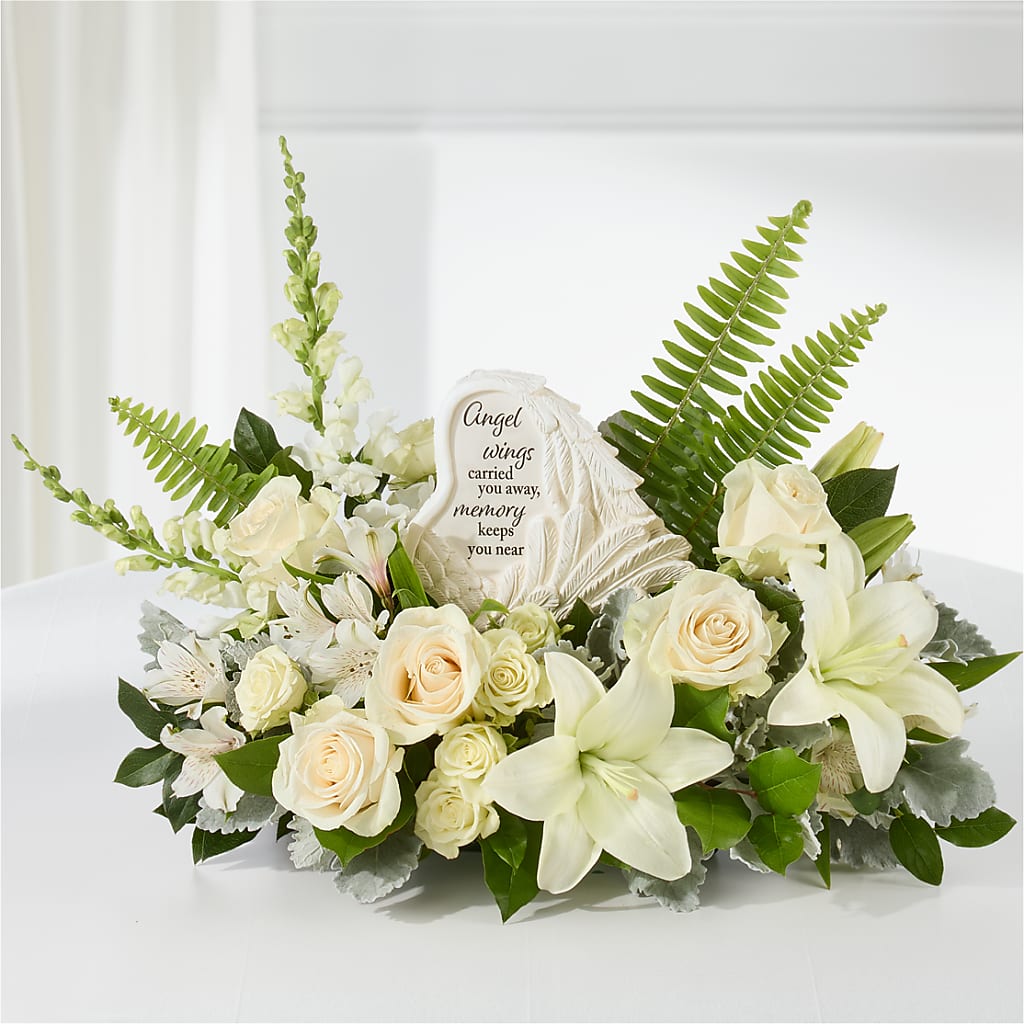 Holding You Close Arrangement – ALMENDRO'S FLOWER, Kissimmee FL