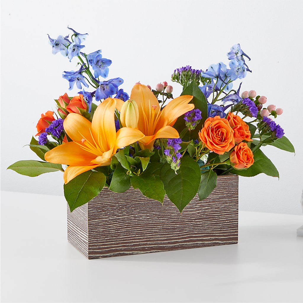 Radiant Citrus Box Bouquet – ALMENDRO'S FLOWER, Kissimmee FL
