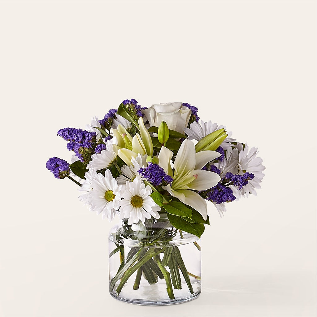 Beyond Blue Bouquet – ALMENDRO'S FLOWER, Kissimmee FL