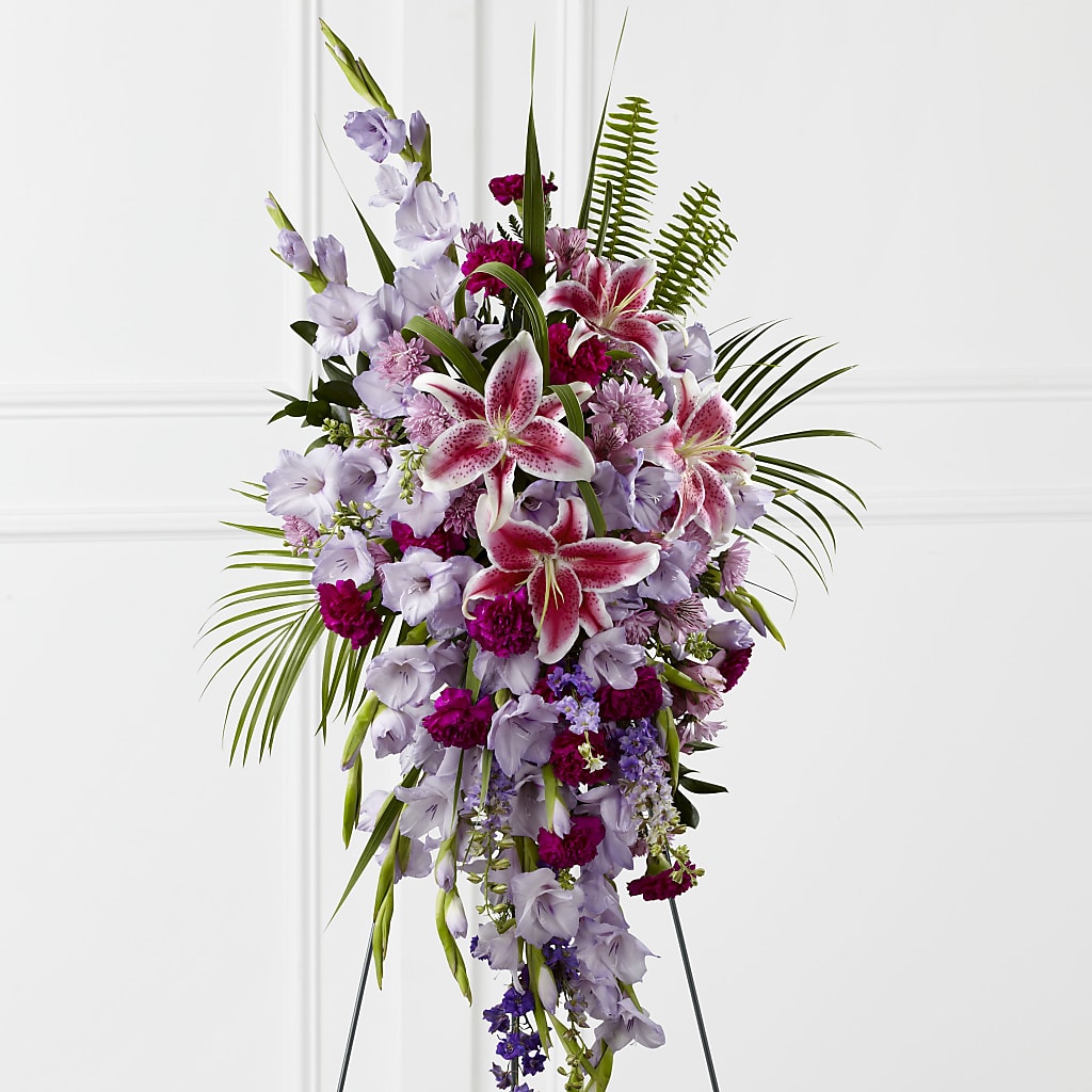 Tender Touch Standing Spray – ALMENDRO'S FLOWER, Kissimmee FL