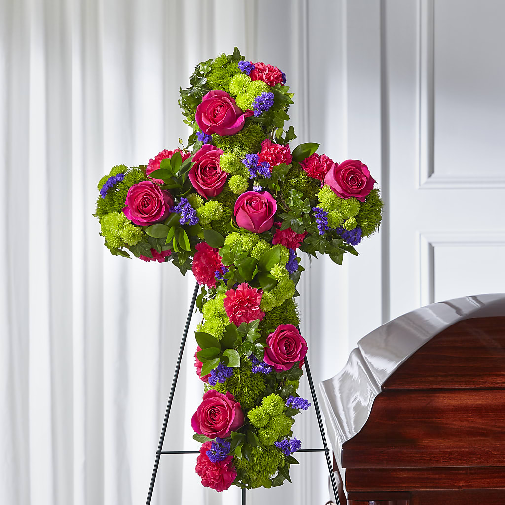 Tribute Rose Floral Cross – ALMENDRO'S FLOWER, Kissimmee FL
