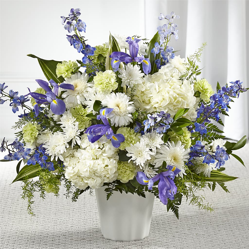 Soft Serenity Floor Basket – ALMENDRO'S FLOWER, Kissimmee FL