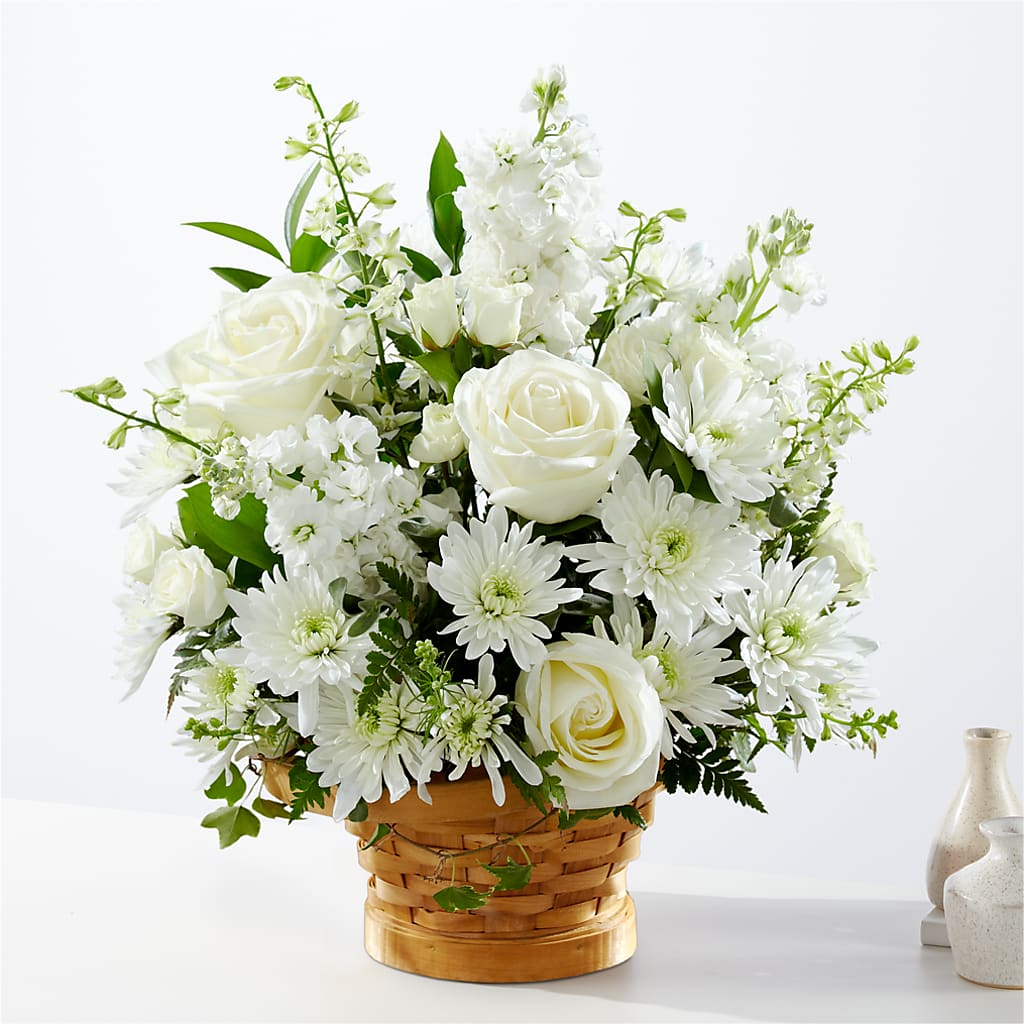 Heartfelt Condolences Arrangement – ALMENDRO'S FLOWER, Kissimmee FL