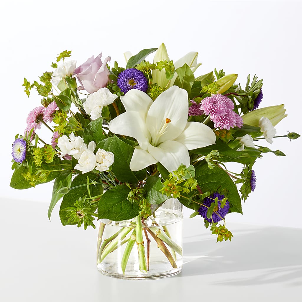 April Showers Bouquet – ALMENDRO'S FLOWER, Kissimmee FL