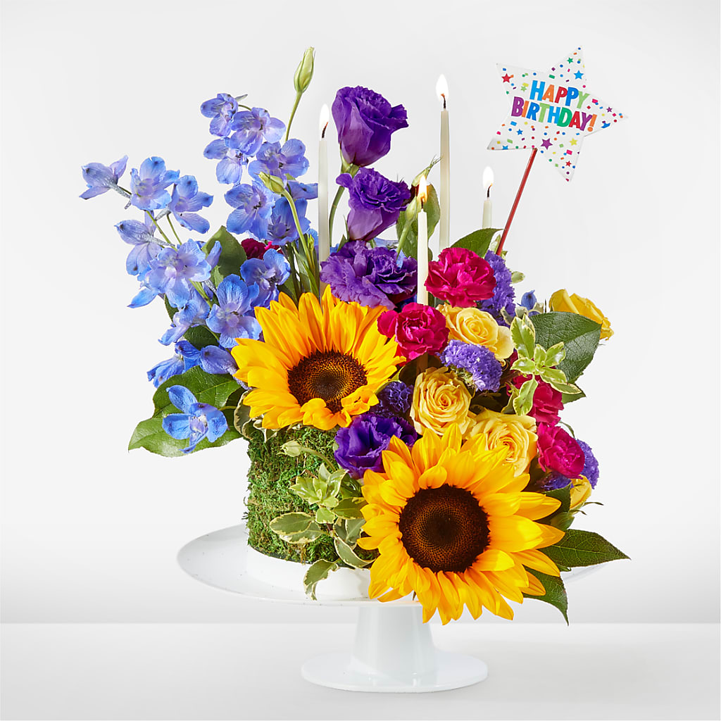 Star of the Day Floral Cake – ALMENDRO'S FLOWER, Kissimmee FL