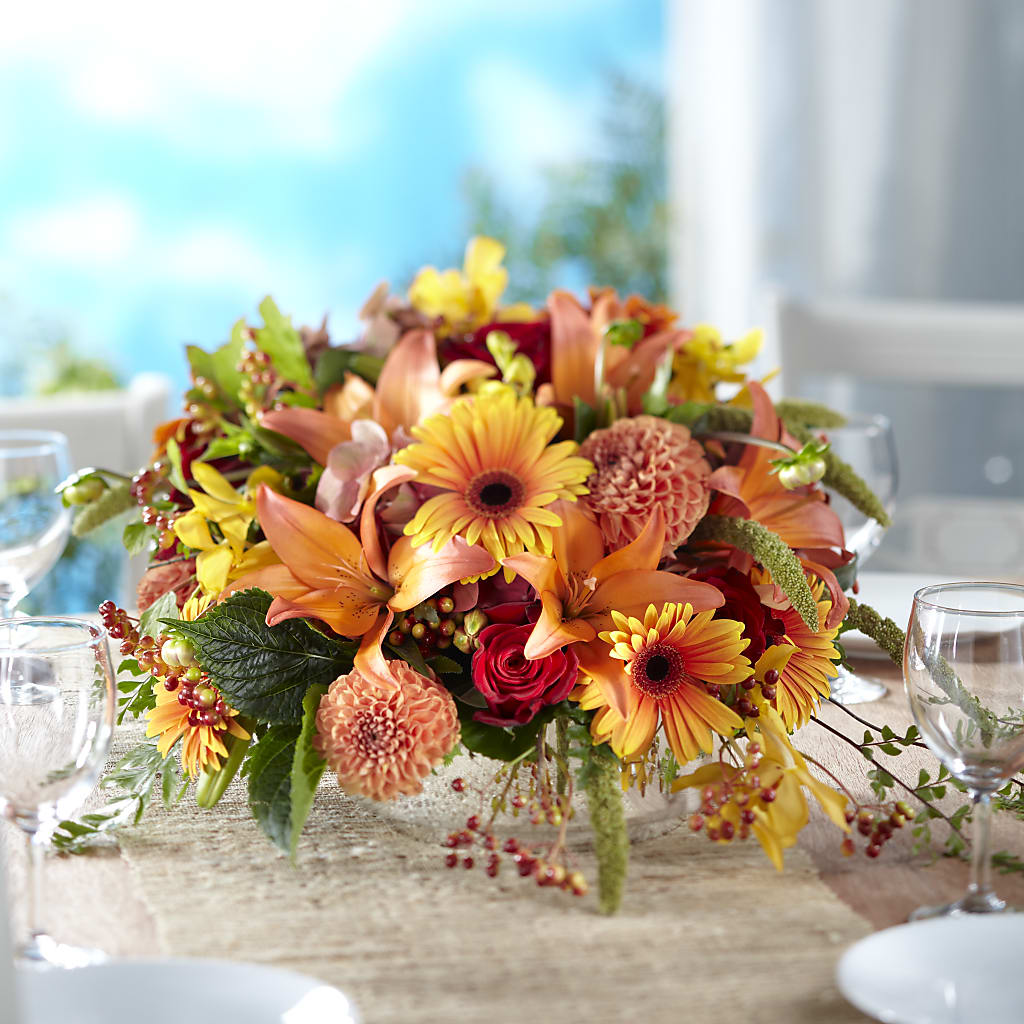 One and Only Centerpiece – ALMENDRO'S FLOWER, Kissimmee FL