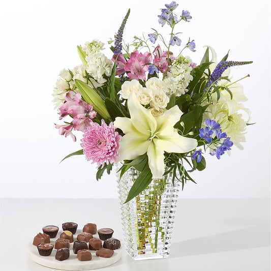 Winter Celebration Bouquet – ALMENDRO'S FLOWER, Kissimmee FL