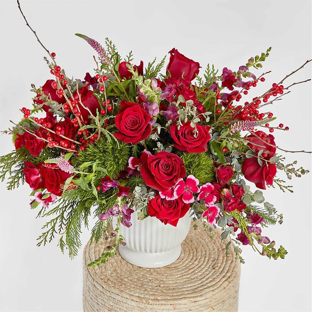 Big Red Bow Bouquet – ALMENDRO'S FLOWER, Kissimmee FL