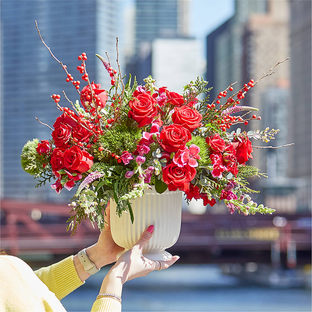 Big Red Bow Bouquet – ALMENDRO'S FLOWER, Kissimmee FL