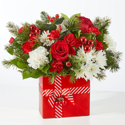 Presents Under the Tree Bouquet – ALMENDRO'S FLOWER, Kissimmee FL