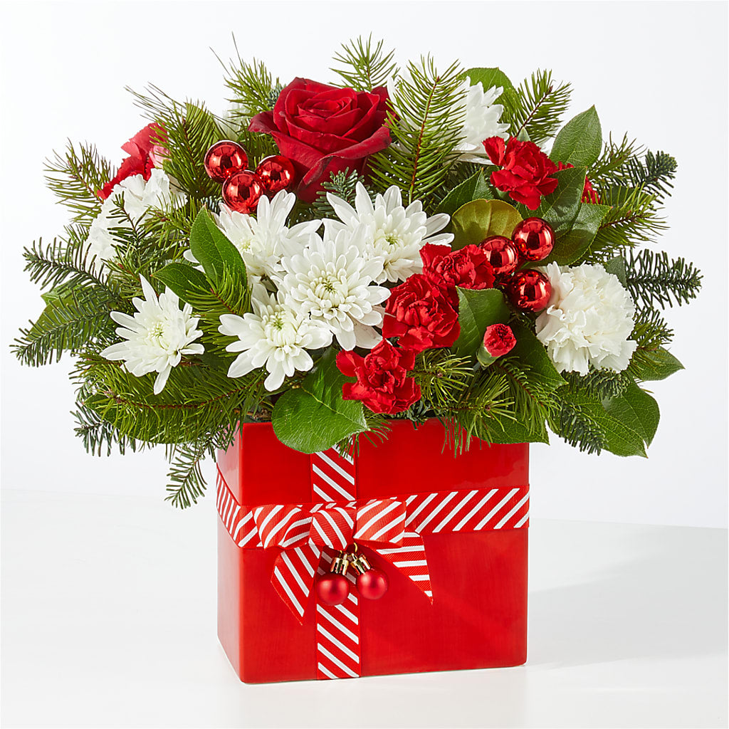 Presents Under the Tree Bouquet – ALMENDRO'S FLOWER, Kissimmee FL