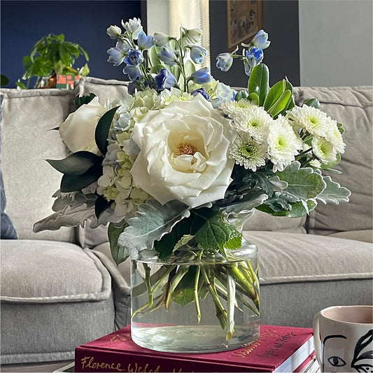 Clear Skies Bouquet – ALMENDRO'S FLOWER, Kissimmee FL