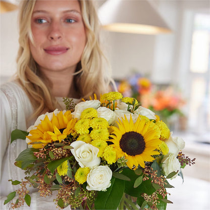 Luminous Morning Bouquet – ALMENDRO'S FLOWER, Kissimmee FL