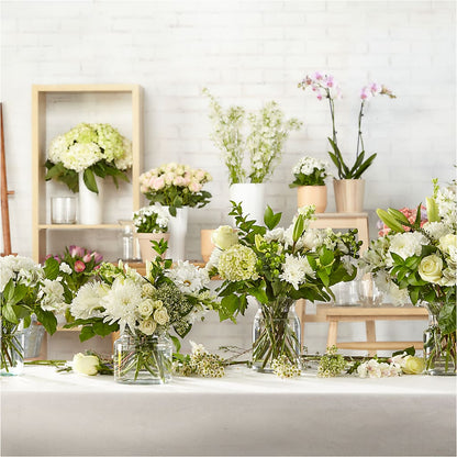 Classic Ivory – A Florist Original – ALMENDRO'S FLOWER, Kissimmee FL