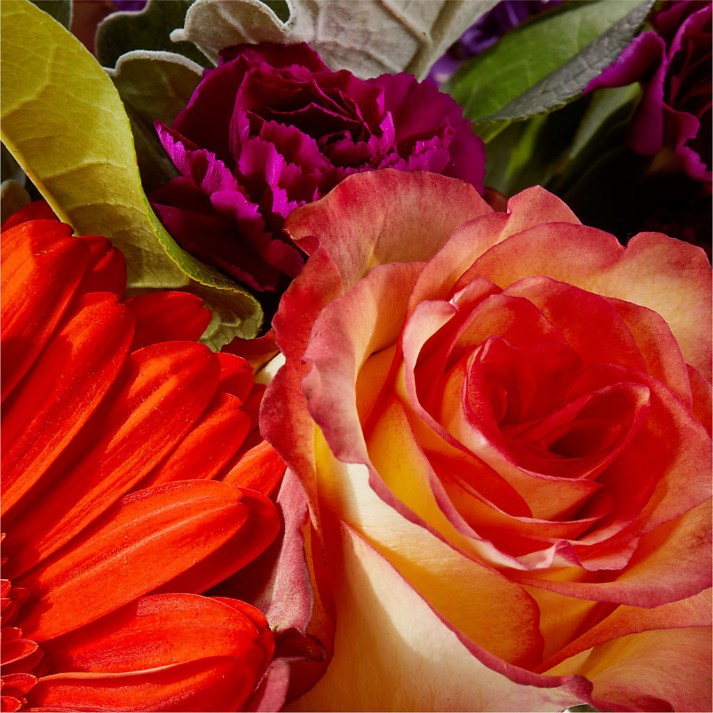 Sangria Bouquet – ALMENDRO'S FLOWER, Kissimmee FL