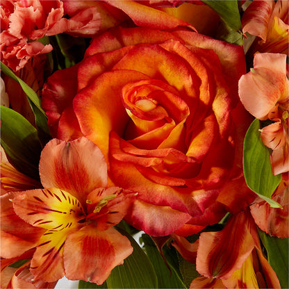 Apricot Glow Bouquet – ALMENDRO'S FLOWER, Kissimmee FL