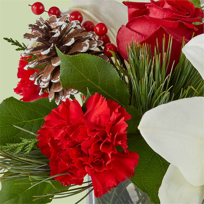 Glistening Icicles Bouquet – ALMENDRO'S FLOWER, Kissimmee FL