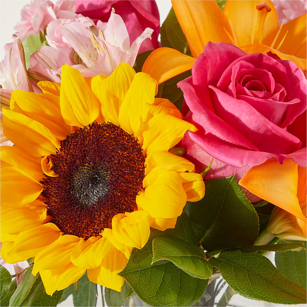 In Full Swing Bouquet – ALMENDRO'S FLOWER, Kissimmee FL