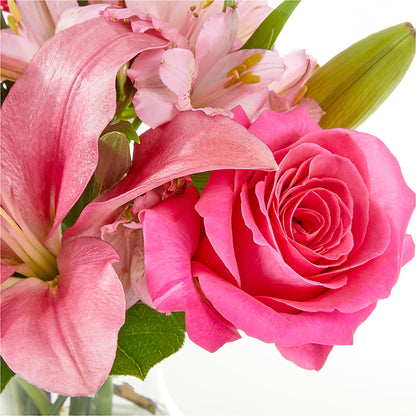 Lots of Love Bouquet – ALMENDRO'S FLOWER, Kissimmee FL