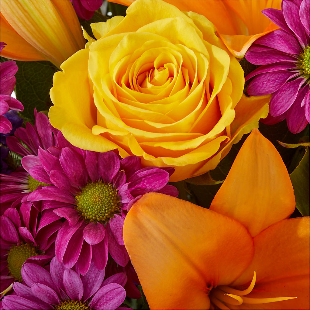 Colorful Visions Bouquet – ALMENDRO'S FLOWER, Kissimmee FL