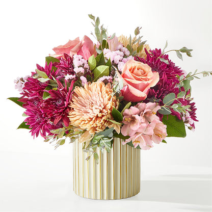 Berry Cobbler Bouquet with Ivory Vase – ALMENDRO'S FLOWER, Kissimmee FL