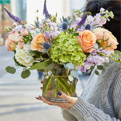 Porch Swing Bouquet – ALMENDRO'S FLOWER, Kissimmee FL