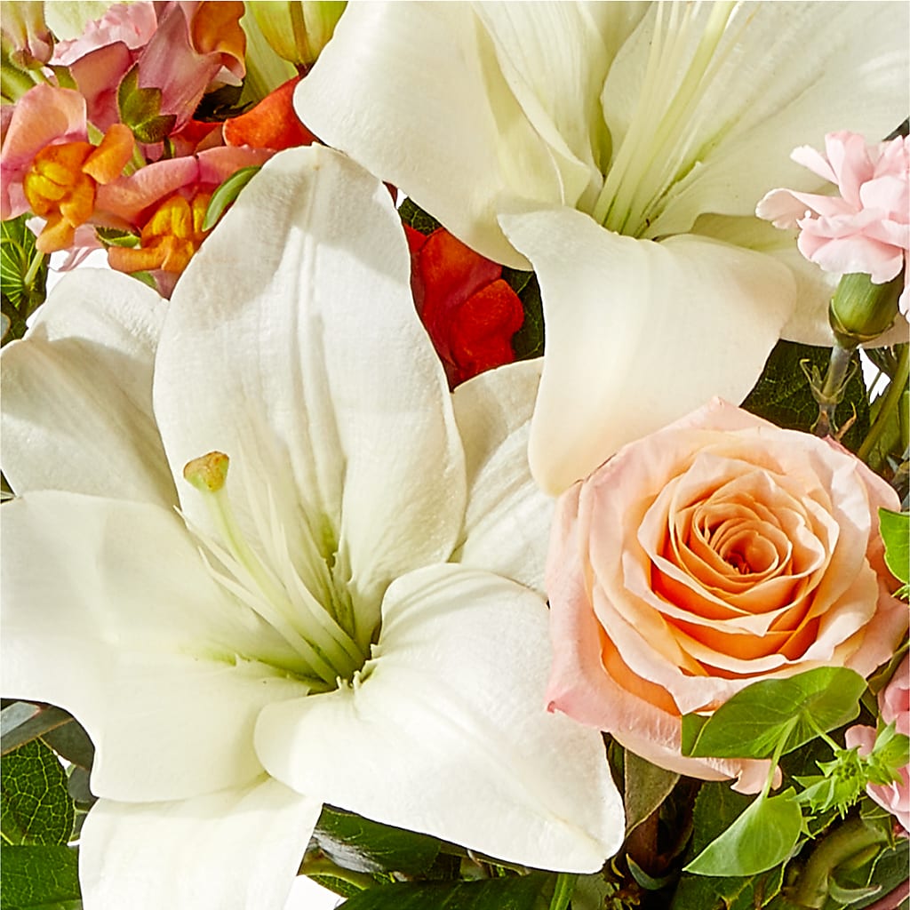 Grapefruit Splash Bouquet – ALMENDRO'S FLOWER, Kissimmee FL